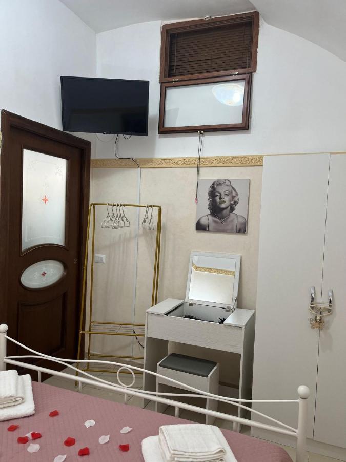 O' Sole Mio Apartment Napoli Exterior foto